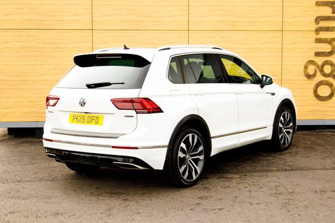 Volkswagen Tiguan SEL TSI 4MOTION DSG 2