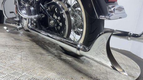 Harley-Davidson Softail HARITAGE FLSTC 1690 2013 CUSTOM BUILD SHOW BIKE LOW CRUISER 19