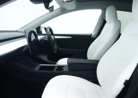 Tesla Model Y (Dual Motor) Long Range SUV 5dr Electric Auto 4WDE (384 bhp) 43