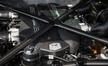 Lamborghini Aventador SV LP750-4 Roadster 36