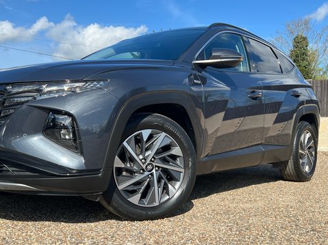 Hyundai TUCSON T-GDI PREMIUM DCT MHEV 15