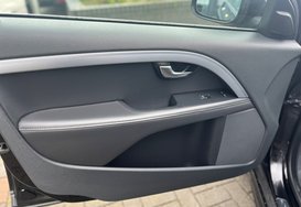 Volvo V70 2.0 D4 SE LUX AUTOMATIC ESTATE 29