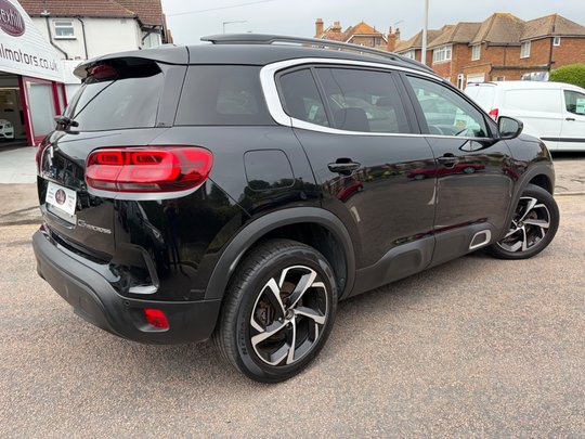 Citroen C5 Aircross 1.2 PURETECH SHINE