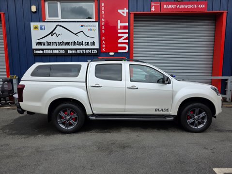 Isuzu D-Max BLADE DCB 4