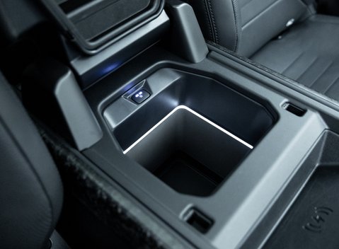 Land Rover Defender OCTA EDITION ONE 35