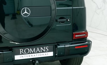 Mercedes-Benz G Class G400d AMG LINE PREMIUM PLUS 26