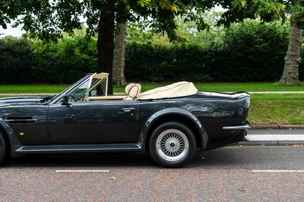 Aston Martin V8 Vantage X-Pack Volante 15