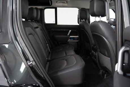 Land Rover Defender 2.0 P400e 15.4kWh X-Dynamic HSE SUV 5dr Petrol Plug-in Hybrid Auto 4WD Euro 30