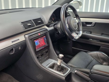 Audi RS4 4.2 Estate 5dr Petrol Manual quattro (326 g/km, 415 bhp) 21