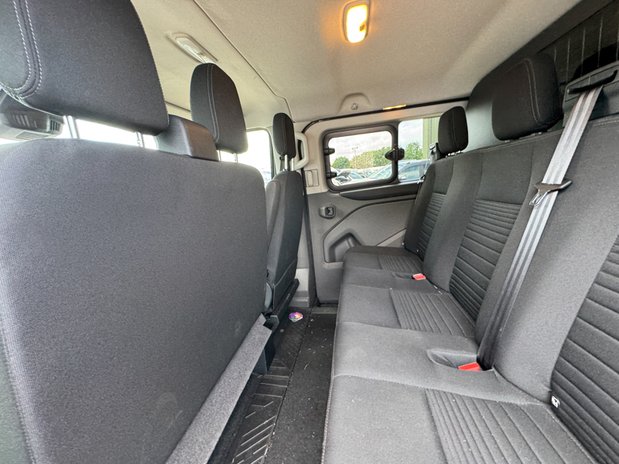 Ford Transit Custom Crew Cab [SOLD MT] SWB L1H1 Limited 320 Air Con Alloys Camera Nav Sensors E 13