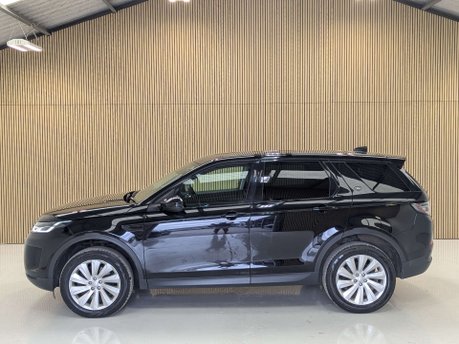 Land Rover Discovery Sport 2.0 Discovery Sport SE D Auto 4WD 5dr 17