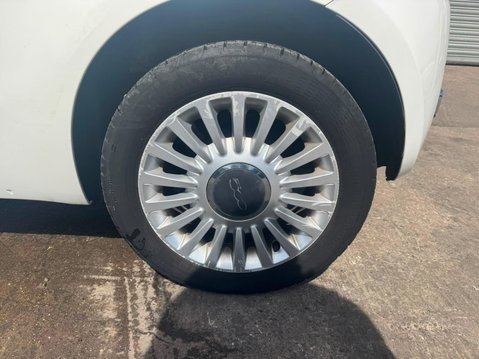 Fiat 500 1.2 Lounge Euro 5 (s/s) 3dr 15