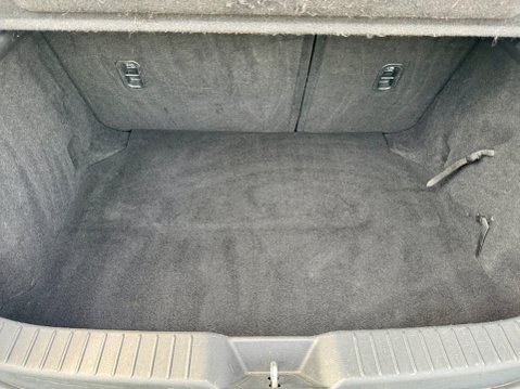 Mazda 3 SE-L LUX MHEV 68