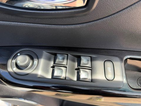 Renault Captur 1.5 dCi ENERGY Dynamique S Nav Euro 6 (s/s) 5dr 18