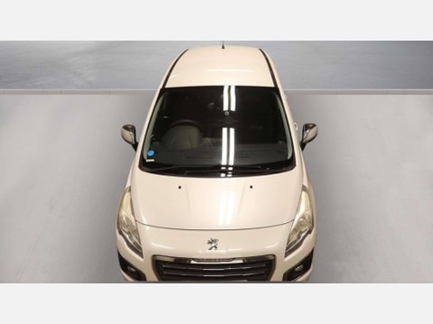 Peugeot 3008 1.6 e-HDi Active SUV 5dr Diesel EGC Euro 5 (s/s) (115 ps) 2