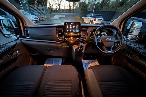 Ford Transit Custom 300 LIMITED DCIV L1 H1 6 SEATER - APPLE CARPLAY -HEATED SEATS/SCREEN 15