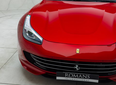 Ferrari GTC4 Lusso V12 30