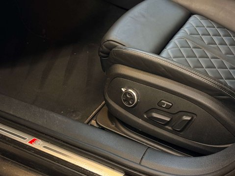 Audi S4 3.0 S4 TFSI Quattro Auto 4WD 4dr 68
