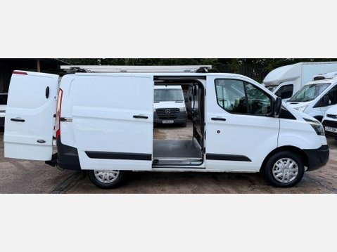 Ford Transit Custom 2.0 TDCi 250 Panel Van 5dr Diesel Manual L1 H1 (163 g/km, 104 bhp) 37