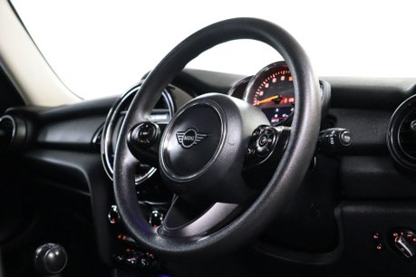 Mini Hatch ONE CLASSIC 12
