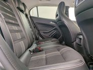 Mercedes-Benz GLA 1.6 GLA 180 Urban Edition Auto 5dr 47