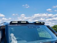 Land Rover Defender D300 HSE HardTop 18