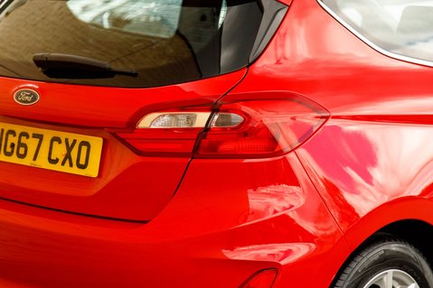 Ford Fiesta ZETEC 9