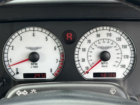 Aston Martin DB7 VANTAGE V12 JUBILEE 50