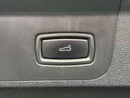 Porsche Panamera 4.0T V8 GTS Saloon 5dr Petrol PDK 4WD Euro 6 (s/s) (460 ps) 38
