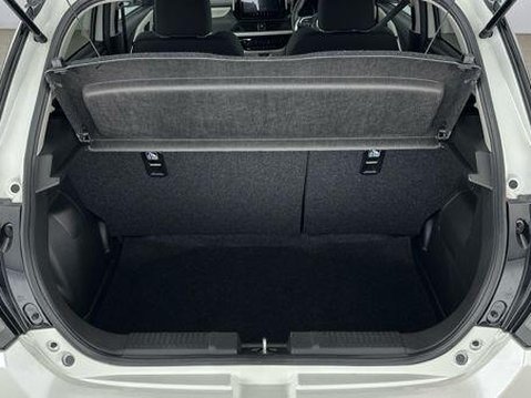 Suzuki Swift MOTION 12