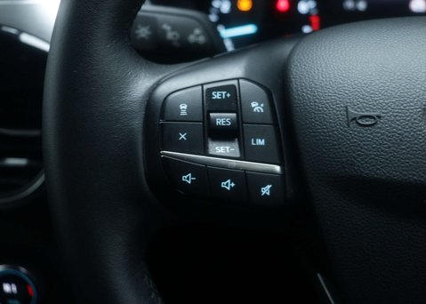 Ford Kuga 1.5 Kuga Titanium First Edition 5dr 35