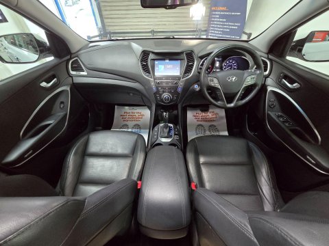 Hyundai SANTA FE 2.2 CRDi Blue Drive Premium SE Auto 4WD Euro 6 (s/s) 5dr (7 Seat) 26