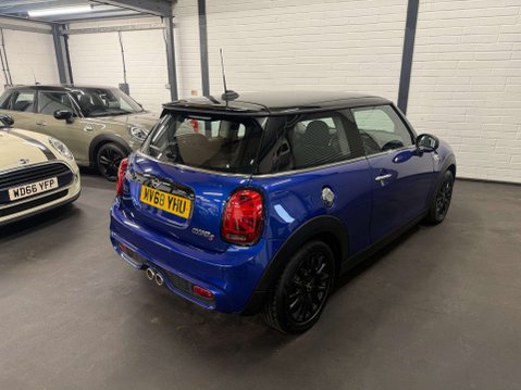 Mini Hatch 2.0 Cooper S Auto 3dr 3