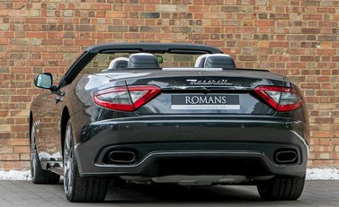 Maserati Grancabrio Sport 3