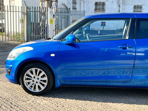 Suzuki Swift SZ4 14
