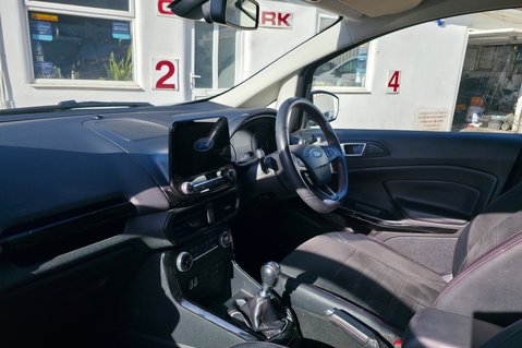 Ford Ecosport ST-LINE.. 3 SERVICES.. ONLY 50000 MILES.APPLE PLAY.,STUNNING EXAMPLE  13