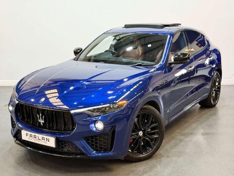 Maserati Levante 3.0 V6 GranSport Nerissimo SUV 5dr Petrol ZF 4WD Euro 6 (s/s) (350 ps) 12