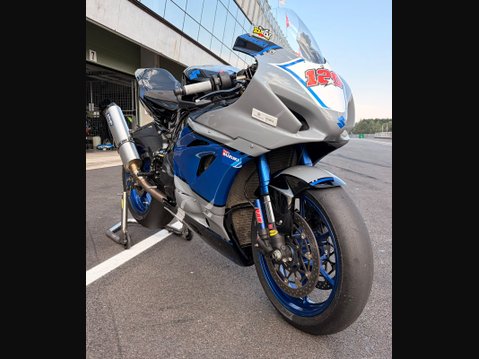 Suzuki GSXR1000 2018 11