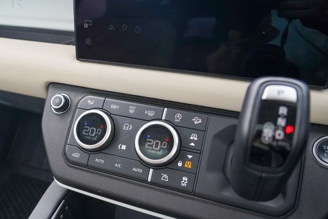 Land Rover Defender 3.0 D250 S - Full WideTrack Conversion 13