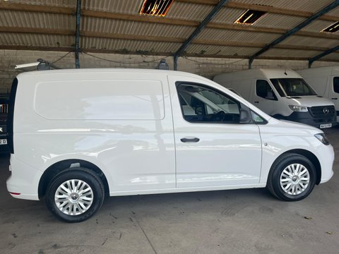 Volkswagen Caddy C20 TDI COMMERCE PLUS 4