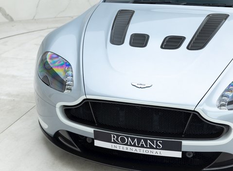 Aston Martin V12 Vantage S 20