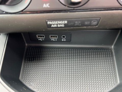SEAT Ibiza 1.0 TSI FR Euro 6 (s/s) 5dr 39