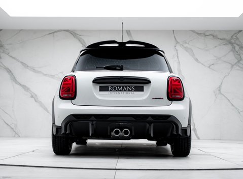 Mini Hatch JOHN COOPER WORKS 8