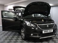 Peugeot 2008 BLUEHDI ALLURE 15