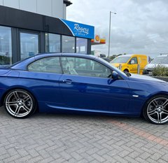 BMW 3 Series 330D M SPORT AUTO 4