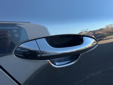 Kia Ceed 1.6 T-GDi GT Tech Euro 5 5dr 26