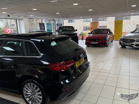 Audi A3 1.4 TFSI e-tron Sportback e-S Tronic Euro 6 5dr 8.8kWh 44