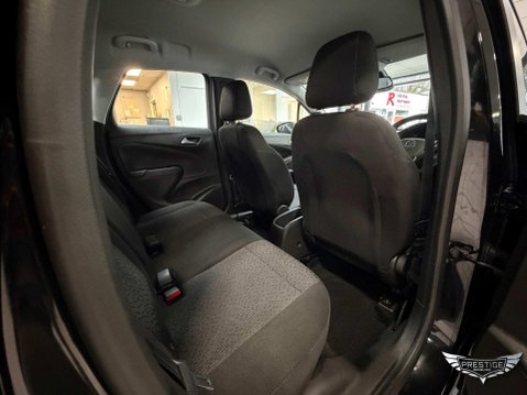 Vauxhall Crossland 1.2 Design SUV 5dr Petrol Manual Euro 6 (s/s) (83 ps) 58