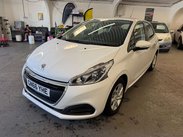 Peugeot 208 1.2 PureTech Active Euro 6 5dr 3