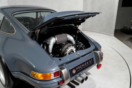 Porsche 911 SINGER 911 SUSSEX COMMISSION. INFORMATION COMING SOON. 46